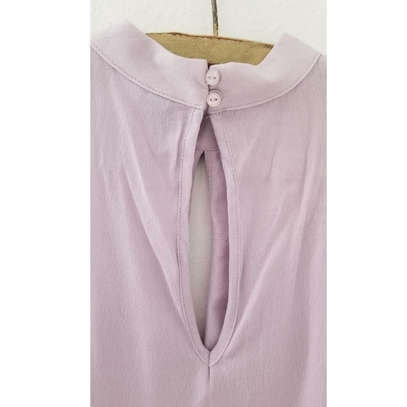 5/25⭐ H&M Lilac Bell Sleeve Top - Picture 4 of 6